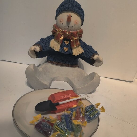 A Happy Large Snowman, Arms Extended Welcoming Your Guests with Xmas Treats. - Picture 6 of 7